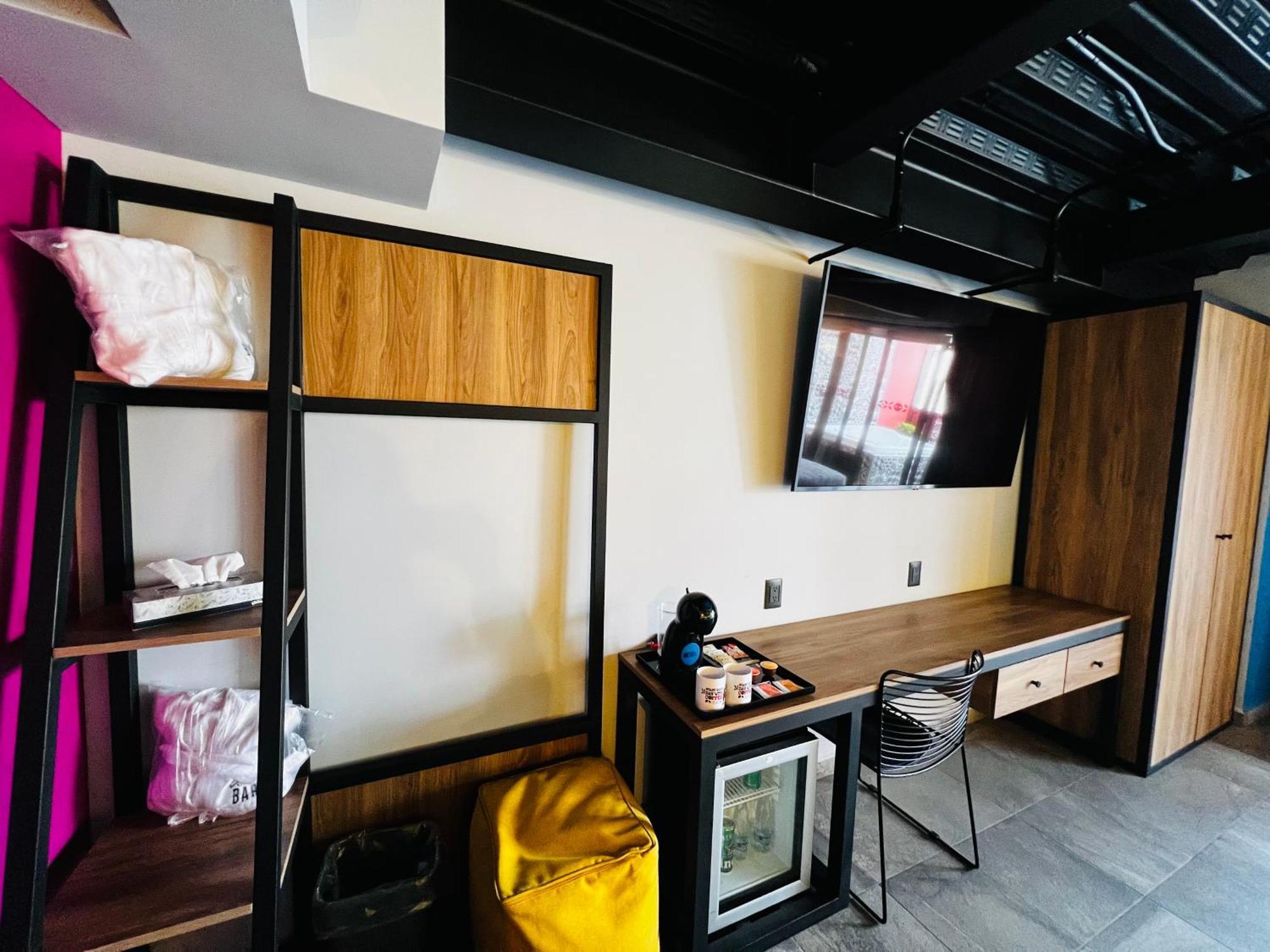 Barrio Downtown Mexico City Hostel Экстерьер фото