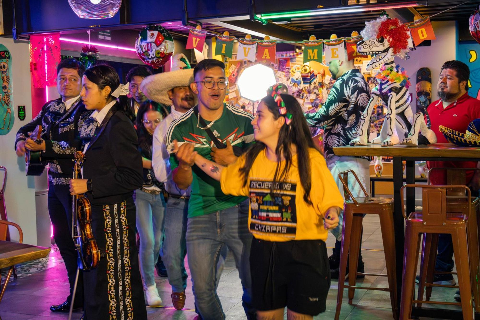 Barrio Downtown Mexico City Hostel Экстерьер фото