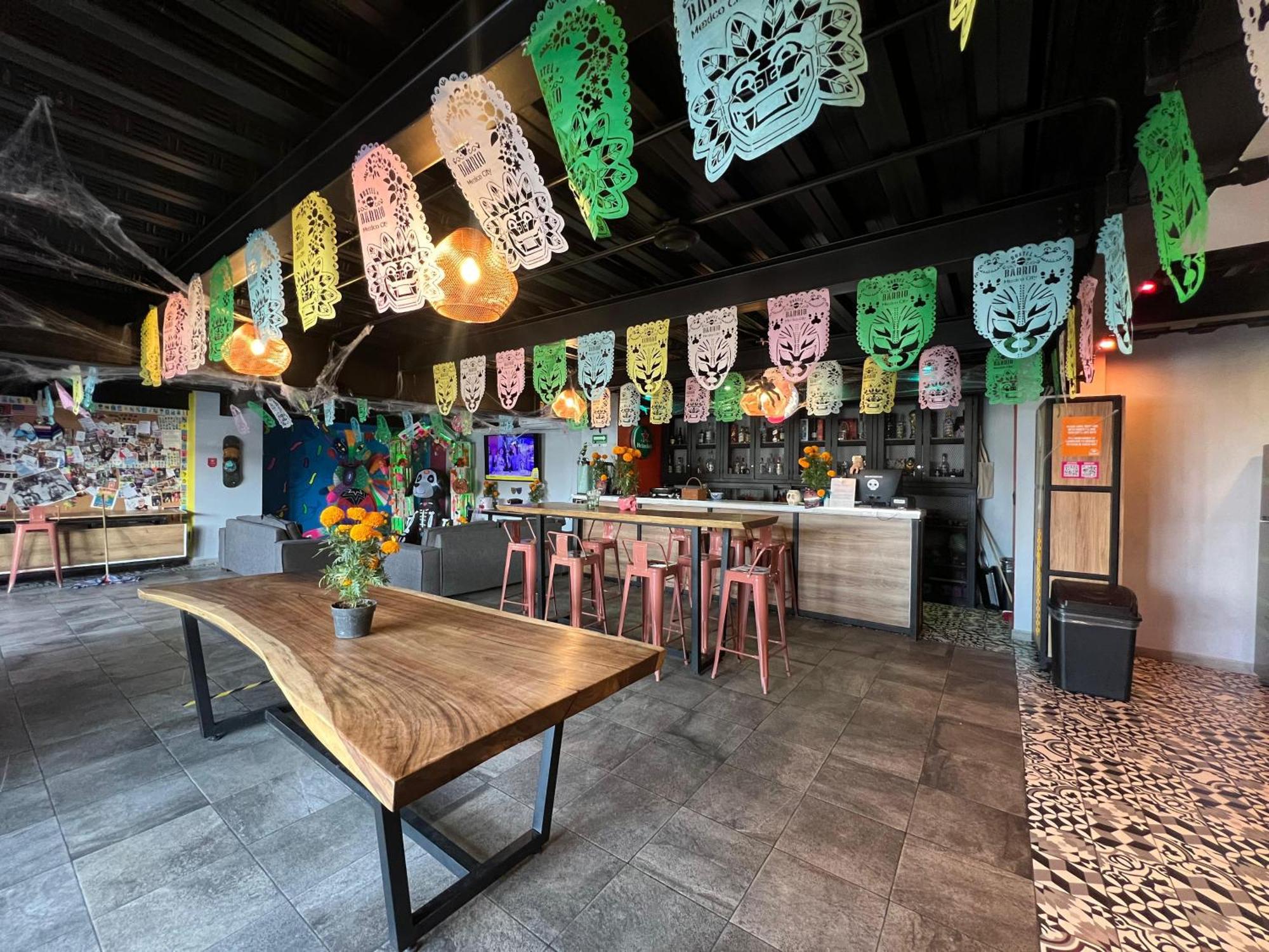 Barrio Downtown Mexico City Hostel Экстерьер фото